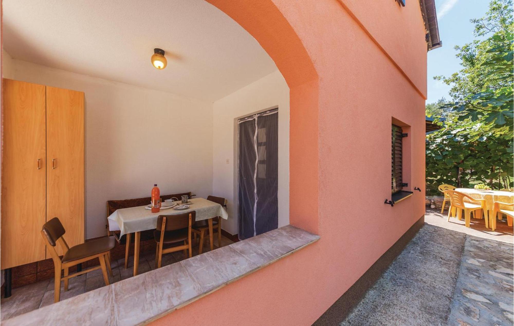 Amazing Apartment In Pavicini With Kitchen Esterno foto